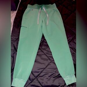Figs green jogger pant